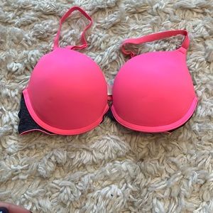 Pink by Victoria’s Secret bra
